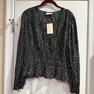 Universal Thread Black Floral Smocked Long-Sleeve Blouse